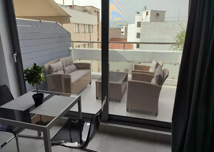 Amazing Apartments @ Aiolou Str.